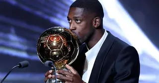 প্রথমবার দেম্বেলের হাতে উঠলো ব্যালন ডি’অর